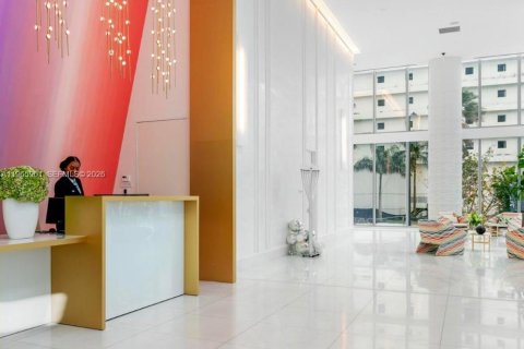 Condo in Miami, Florida, 3 bedrooms  № 2027517 - photo 28