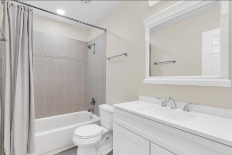 House in Orlando, Florida 3 bedrooms, 154.03 sq.m. № 1723654 - photo 28