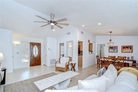 Villa ou maison à vendre à Temple Terrace, Floride: 3 chambres, 121.52 m2 № 1902779 - photo 5
