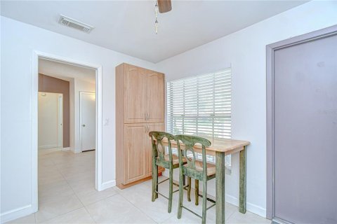 Villa ou maison à vendre à Temple Terrace, Floride: 3 chambres, 121.52 m2 № 1902779 - photo 12