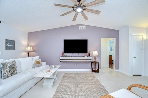 Villa ou maison à vendre à Temple Terrace, Floride: 3 chambres, 121.52 m2 № 1902779 - photo 8