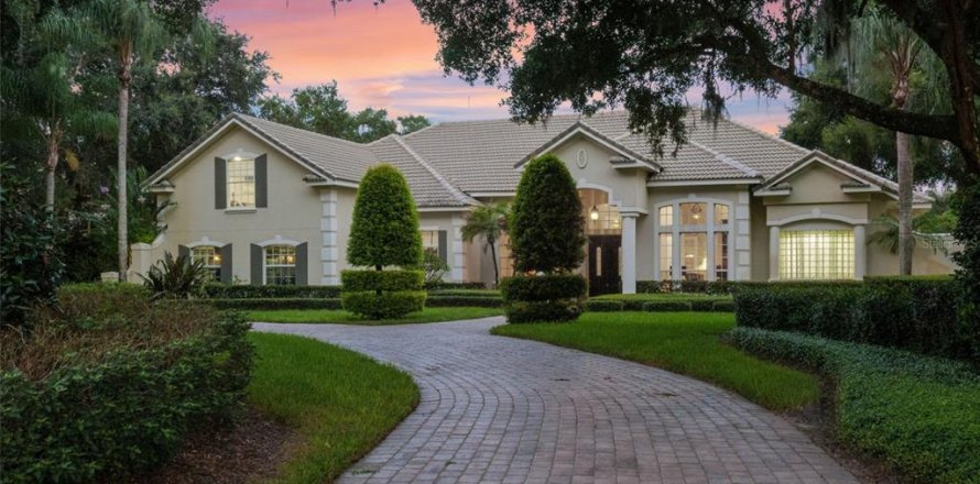 Casa en Sanford, Florida 5 dormitorios, 455.04 m2 № 1835356