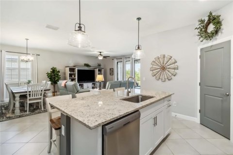 Villa ou maison à vendre à Bradenton, Floride: 4 chambres, 188.31 m2 № 1678129 - photo 3