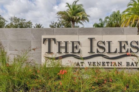 Townhouse in New Smyrna Beach, Florida 4 bedrooms, 204.66 sq.m. № 1563963 - photo 2