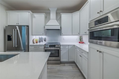 Townhouse in New Smyrna Beach, Florida 4 bedrooms, 204.66 sq.m. № 1563963 - photo 13