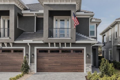 Townhouse in New Smyrna Beach, Florida 4 bedrooms, 204.66 sq.m. № 1563963 - photo 1