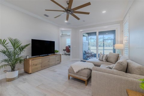 Townhouse in New Smyrna Beach, Florida 4 bedrooms, 204.66 sq.m. № 1563963 - photo 7