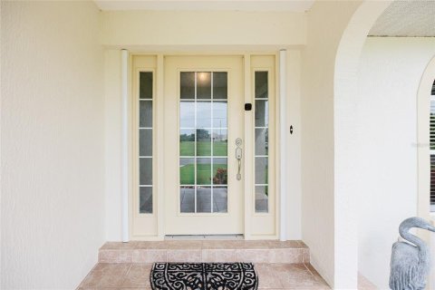 Villa ou maison à vendre à Punta Gorda, Floride: 3 chambres, 222.22 m2 № 2201256 - photo 5