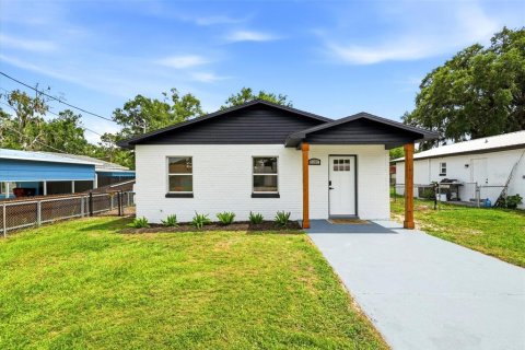 Villa ou maison à Plant City, Floride 3 chambres, 93.65 m2 № 2094749