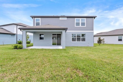 Casa en venta en Zephyrhills, Florida, 5 dormitorios, 223.15 m2 № 1829127 - foto 19