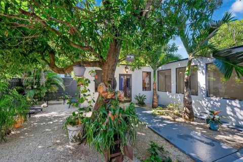 Immobilier commercial à vendre à Miami, Floride № 1998306 - photo 28