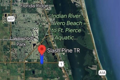 Terreno en venta en St. Lucie, Florida № 1881887 - foto 2