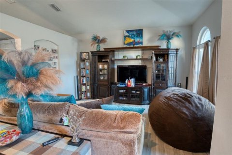 House in Valrico, Florida 4 bedrooms, 213.49 sq.m. № 2116855 - photo 5