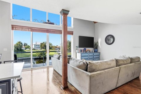 Villa ou maison à vendre à Punta Gorda, Floride: 2 chambres, 140.47 m2 № 2273196 - photo 19