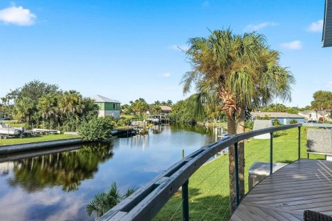 Villa ou maison à vendre à Punta Gorda, Floride: 2 chambres, 140.47 m2 № 2273196 - photo 15