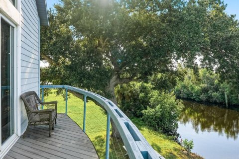 Villa ou maison à vendre à Punta Gorda, Floride: 2 chambres, 140.47 m2 № 2273196 - photo 14