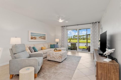 Condo in Venice, Florida, 2 bedrooms in WELLEN PARK  № 1801537 - photo 14