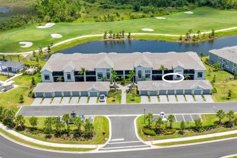Condo in Venice, Florida, 2 bedrooms in WELLEN PARK  № 1801537 - photo 1