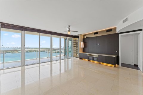 Condominio en venta en Miami Beach, Florida, 3 dormitorios, 200.48 m2 № 1865238 - foto 3