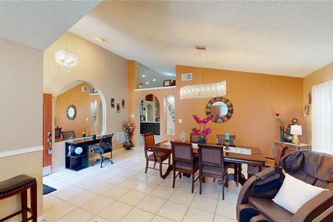 Casa en venta en Kissimmee, Florida, 3 dormitorios, 152.55 m2 № 1750680 - foto 11