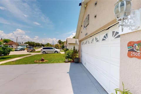 Casa en venta en Kissimmee, Florida, 3 dormitorios, 152.55 m2 № 1750680 - foto 19