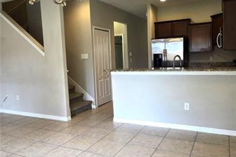 Touwnhouse à louer à Orlando, Floride: 3 chambres, 151.06 m2 № 2091548 - photo 6