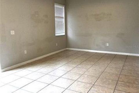 Touwnhouse à louer à Orlando, Floride: 3 chambres, 151.06 m2 № 2091548 - photo 7