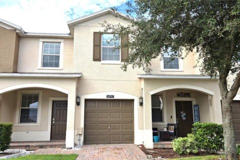 Touwnhouse à louer à Orlando, Floride: 3 chambres, 151.06 m2 № 2091548 - photo 2
