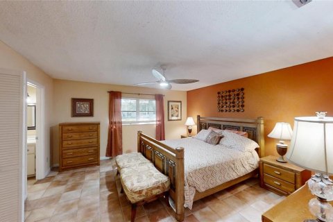 Villa ou maison à louer à Ocala, Floride: 2 chambres, 127.18 m2 № 2421595 - photo 12