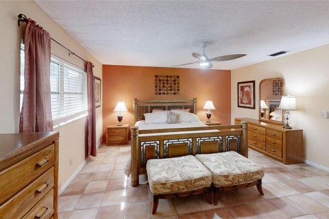 Villa ou maison à louer à Ocala, Floride: 2 chambres, 127.18 m2 № 2421595 - photo 14