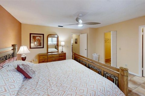 Villa ou maison à louer à Ocala, Floride: 2 chambres, 127.18 m2 № 2421595 - photo 13