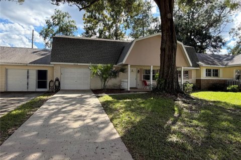 Villa ou maison à Ocala, Floride 2 chambres, 127.18 m2 № 2421595