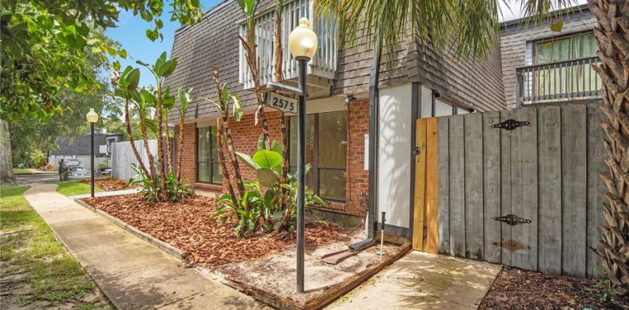 Touwnhouse à Casselberry, Floride 2 chambres, 164.25 m2 № 2197005