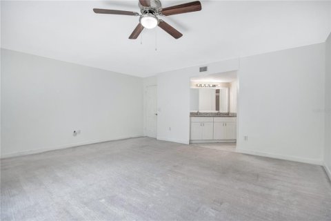 Touwnhouse à vendre à Casselberry, Floride: 2 chambres, 164.25 m2 № 2197005 - photo 17