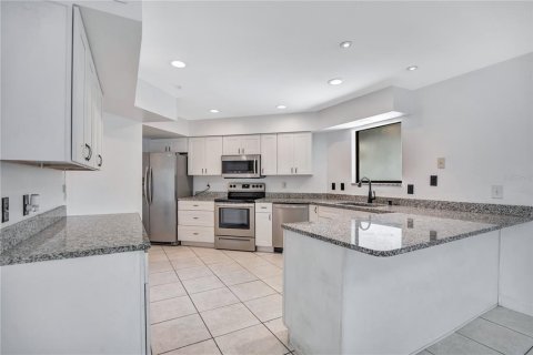 Touwnhouse à vendre à Casselberry, Floride: 2 chambres, 164.25 m2 № 2197005 - photo 9