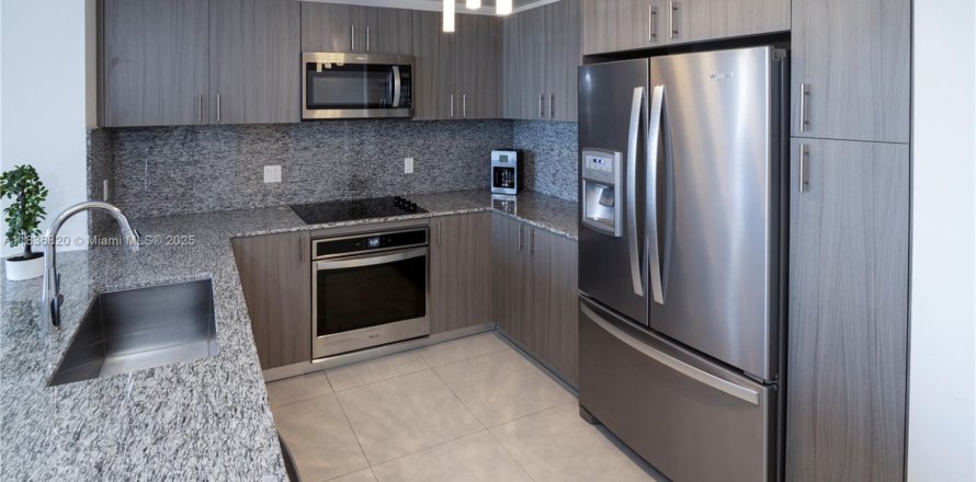 Condo à Doral, Floride, 3 chambres № 1820402