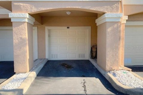 Condominio en alquiler en Tampa, Florida, 2 dormitorios, 109.25 m2 № 1903387 - foto 3