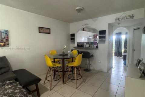 Condominio en venta en Homestead, Florida, 2 dormitorios, 85.47 m2 № 1978460 - foto 8