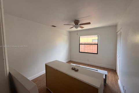 Casa en alquiler en Deerfield Beach, Florida, 3 dormitorios, 106.65 m2 № 1891358 - foto 19