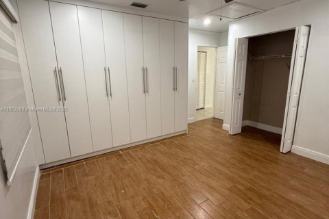 Casa en alquiler en Deerfield Beach, Florida, 3 dormitorios, 106.65 m2 № 1891358 - foto 18