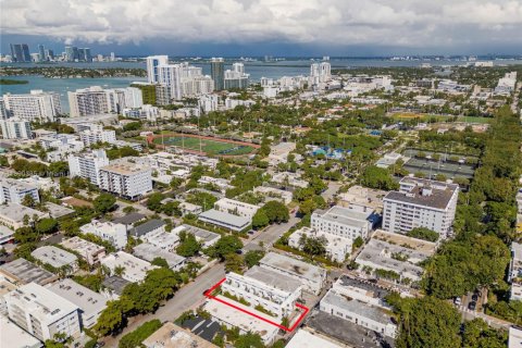 Condominio en venta en Miami Beach, Florida, 2 dormitorios, 95.32 m2 № 1943848 - foto 30