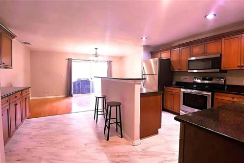 Townhouse in Riverview, Florida 3 bedrooms, 152.36 sq.m. № 1805780 - photo 10