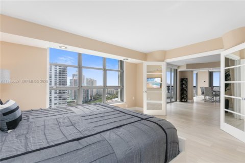 Condominio en venta en Aventura, Florida, 2 dormitorios, 128.21 m2 № 1991867 - foto 21