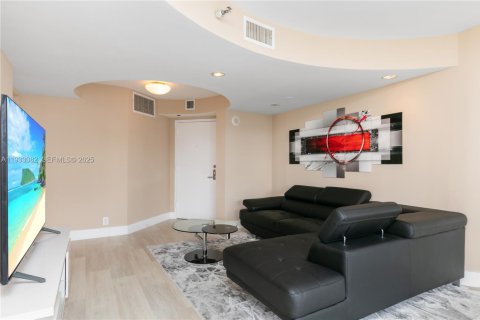 Condominio en venta en Aventura, Florida, 2 dormitorios, 128.21 m2 № 1991867 - foto 3