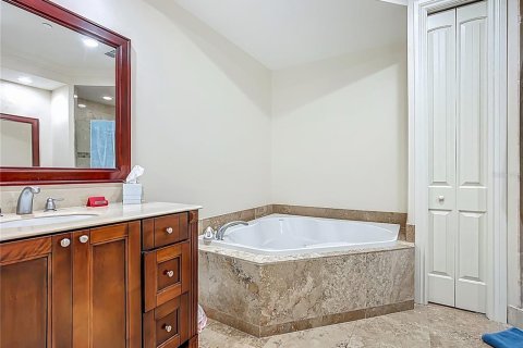 Condo in Sebring, Florida, 3 bedrooms  № 1835665 - photo 24