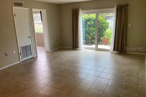 Condominio en venta en Dunedin, Florida, 2 dormitorios, 67.35 m2 № 1881375 - foto 8