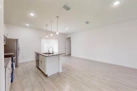 Casa en venta en Ocala, Florida, 4 dormitorios, 146.79 m2 № 1597539 - foto 17