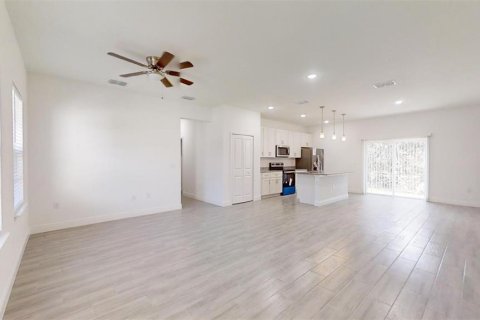 Casa en venta en Ocala, Florida, 4 dormitorios, 146.79 m2 № 1597539 - foto 2