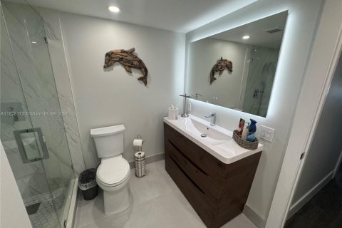 Condominio en venta en Pompano Beach, Florida, 2 dormitorios, 106.84 m2 № 1799359 - foto 19