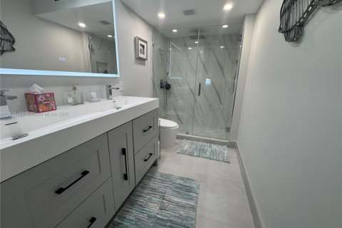 Condominio en venta en Pompano Beach, Florida, 2 dormitorios, 106.84 m2 № 1799359 - foto 15